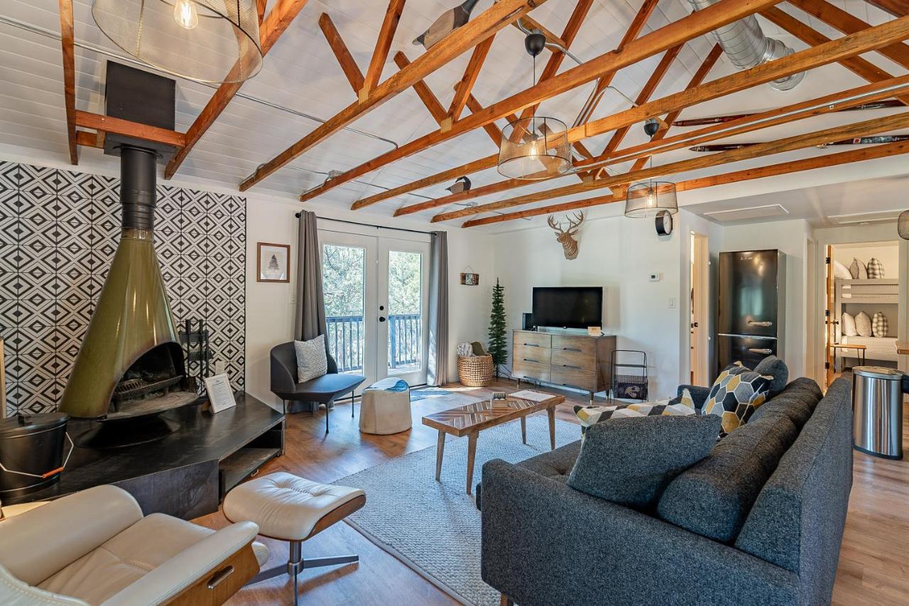 The Pine House - Cozy Mid-Century Modern, Pet-Friendly Villa Buitenkant foto